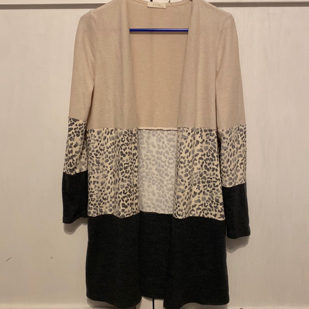 Womens soft long cardigan, Entro brand size medium